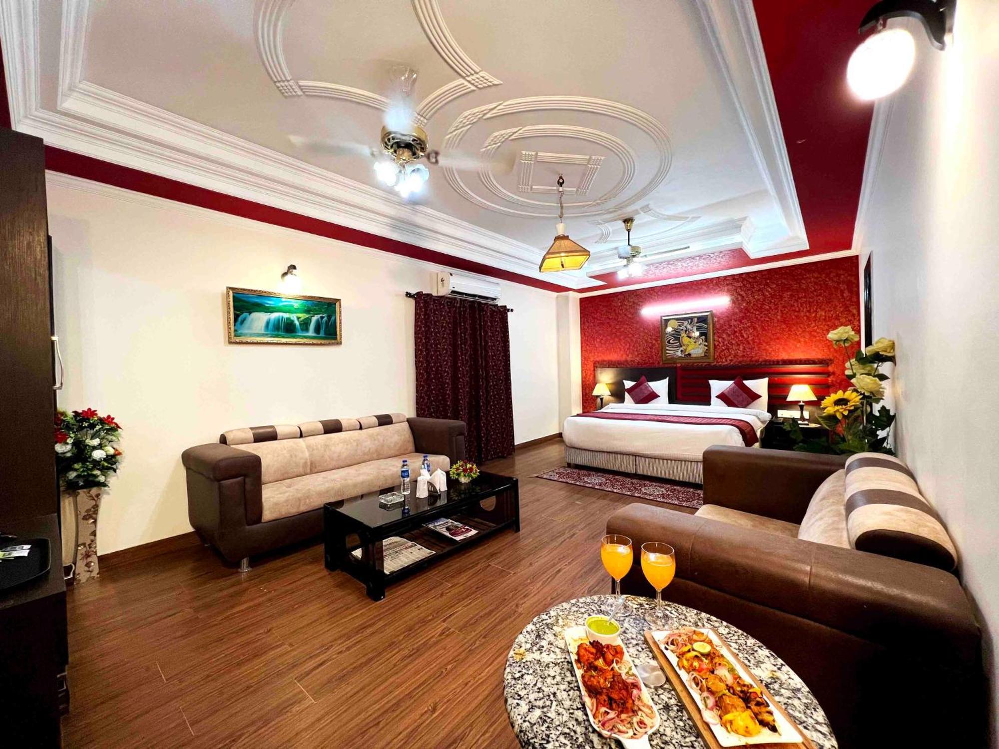 Airport Hotel The Grand Shoba ニューデリー エクステリア 写真